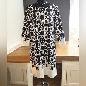 The Limited Women’s Dress Black Ivory Celtic Mirror Image Stretch Sheath Sz M